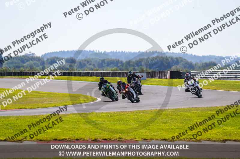 enduro digital images;event digital images;eventdigitalimages;no limits trackdays;peter wileman photography;racing digital images;snetterton;snetterton no limits trackday;snetterton photographs;snetterton trackday photographs;trackday digital images;trackday photos